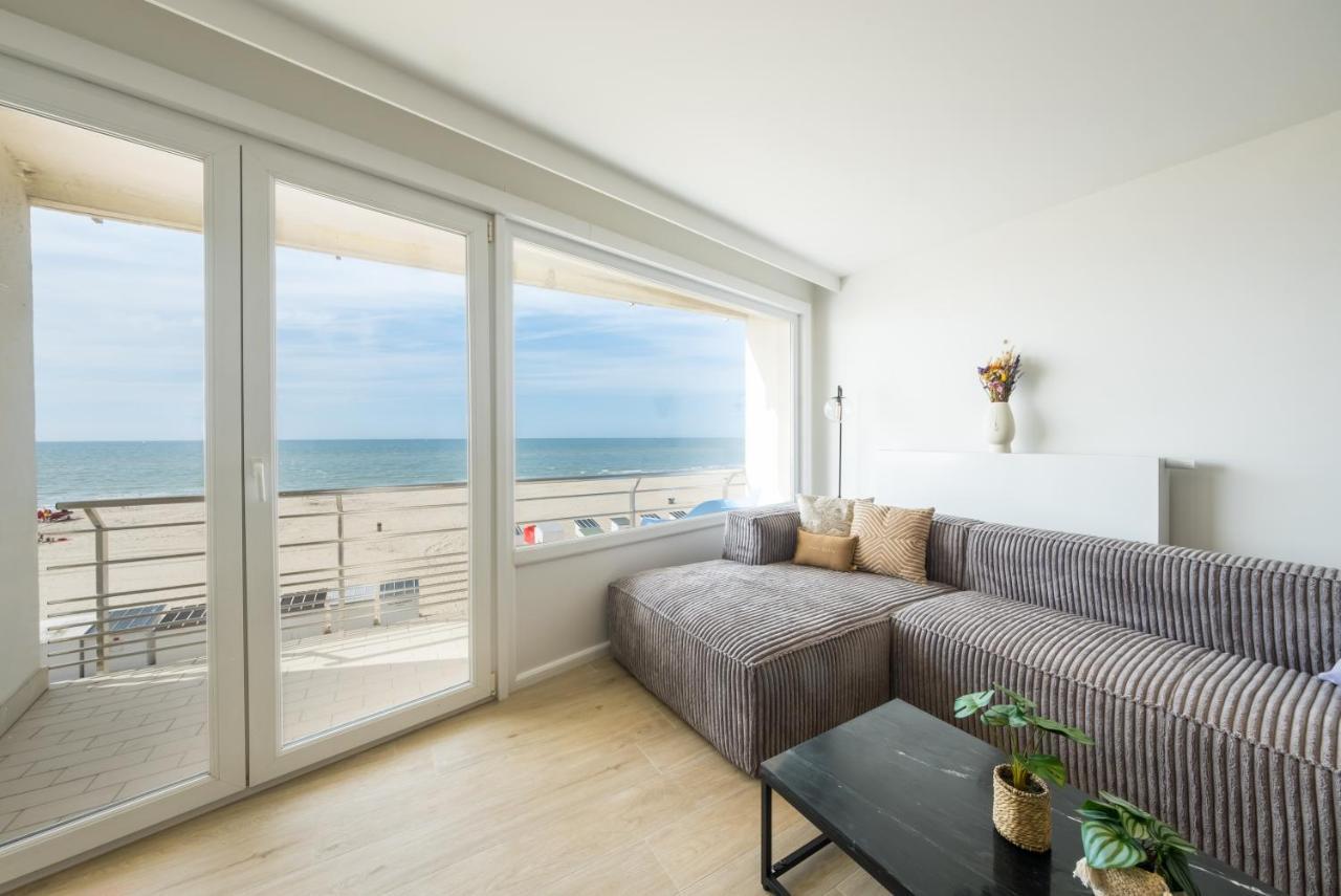 Apartment 2 Bedrooms With Magnificent Seaview And Free Parking オステンド エクステリア 写真