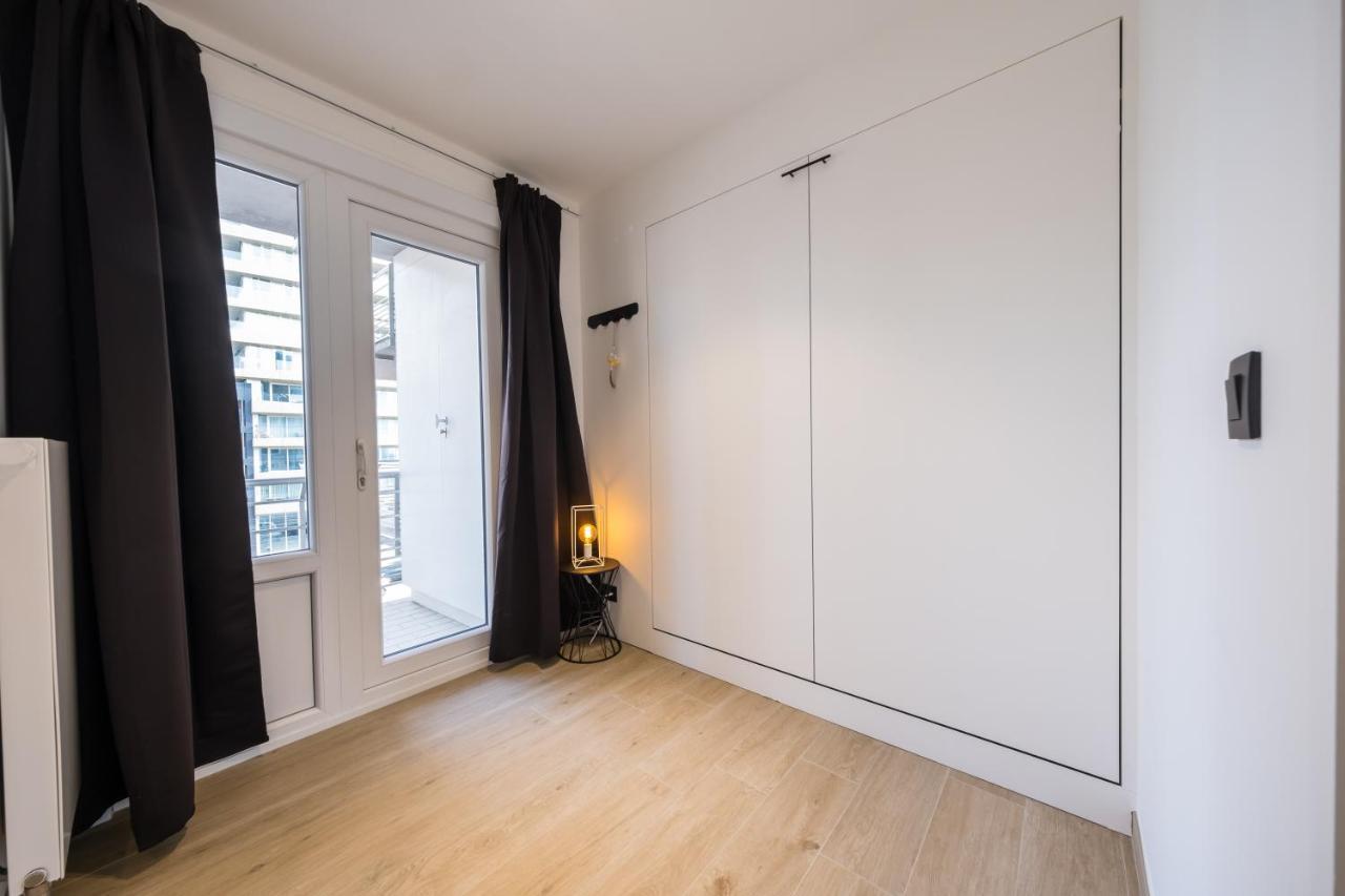 Apartment 2 Bedrooms With Magnificent Seaview And Free Parking オステンド エクステリア 写真